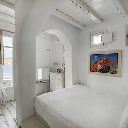 Samanti House, Leivadi Serifos *