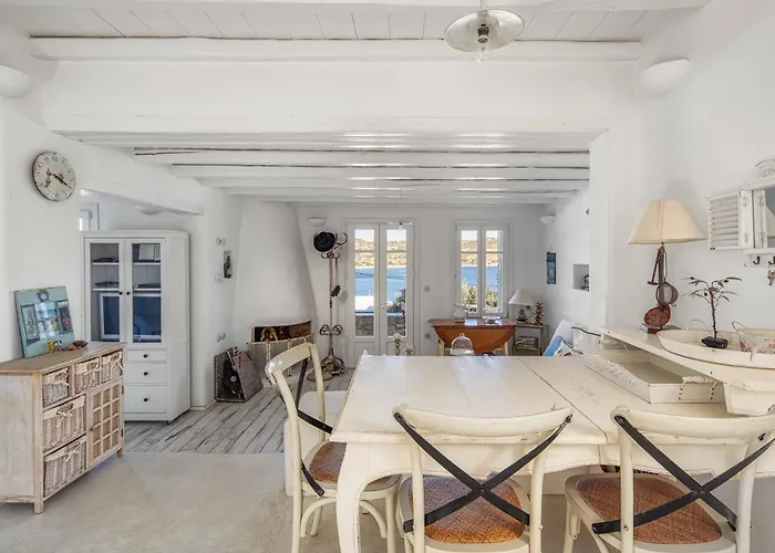 Samanti House, Leivadi Serifos