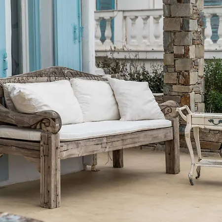 Samanti House, Leivadi Serifos 別荘